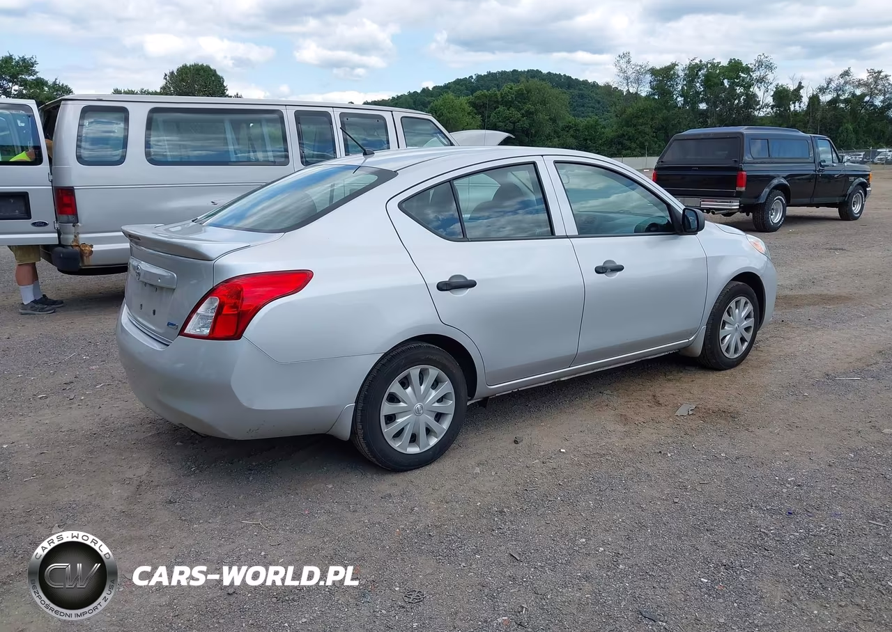 2014 Nissan Versa 1.6 S+ VIN:3N1CN7AP5EL819490 - 4