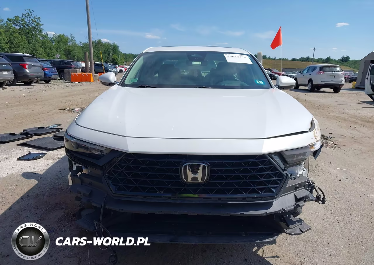 2024 Honda Accord Hybrid Touring VIN:1HGCY2F86RA015691 - 12