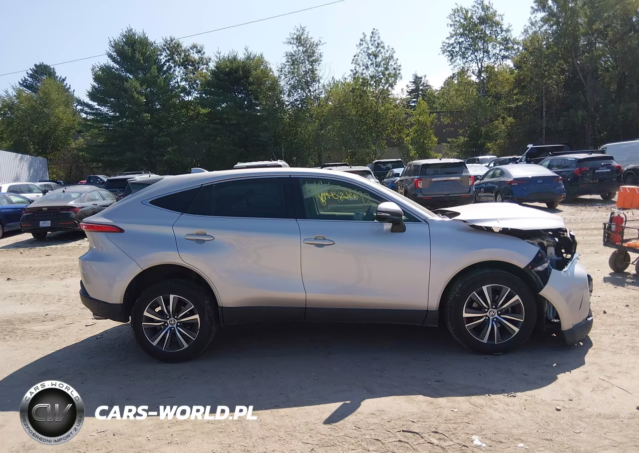 2022 Toyota Venza Le VIN:JTEAAAAH8NJ109167 - 13