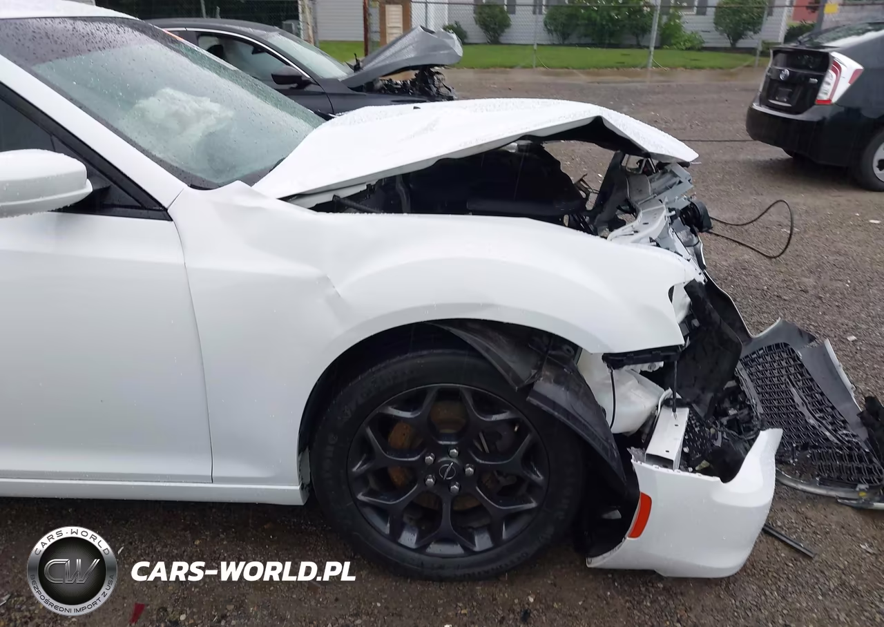 2020 Chrysler 300 300S Awd VIN:2C3CCAGGXLH154703 - 18