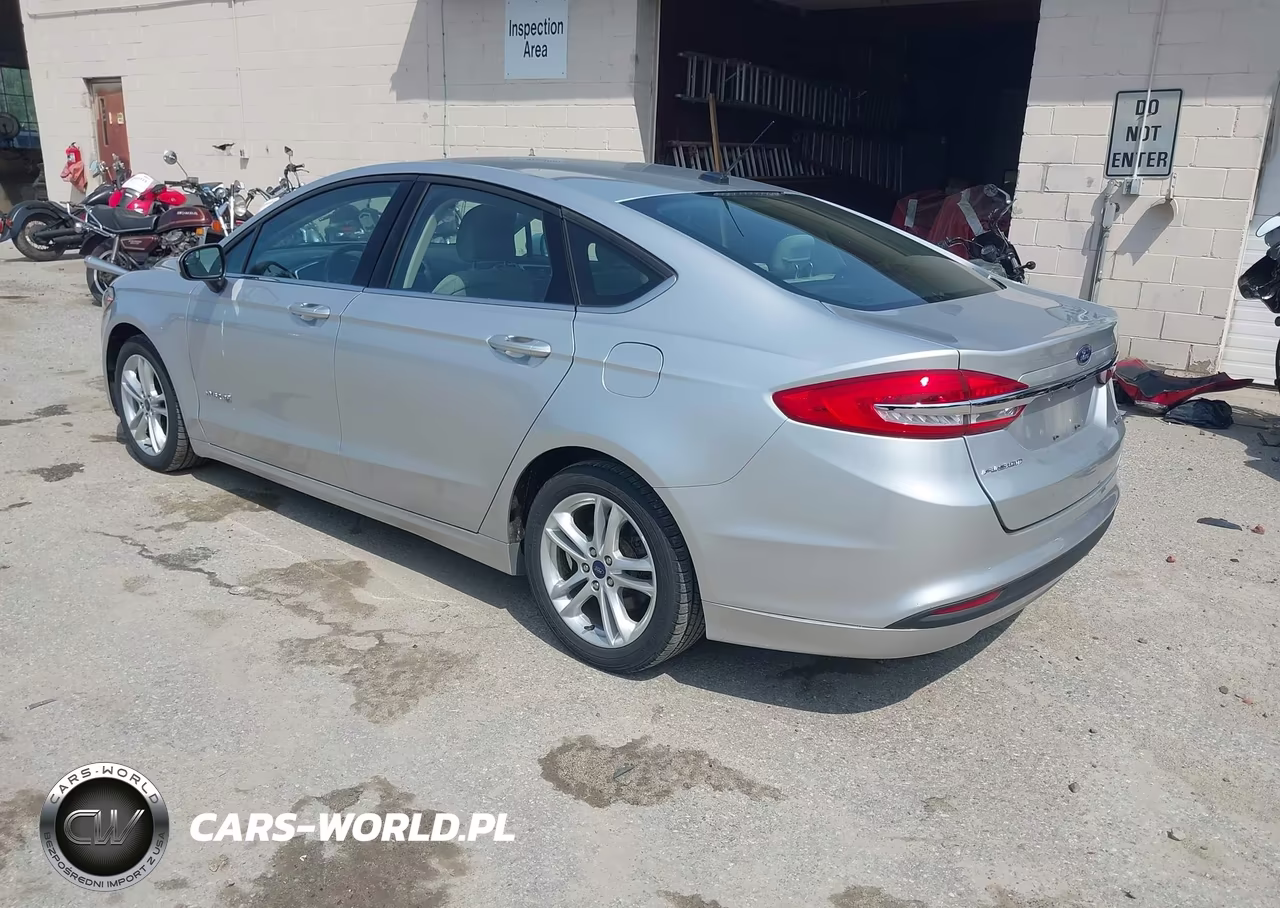2018 Ford Fusion Hybrid S VIN:3FA6P0UU0JR122092 - 3