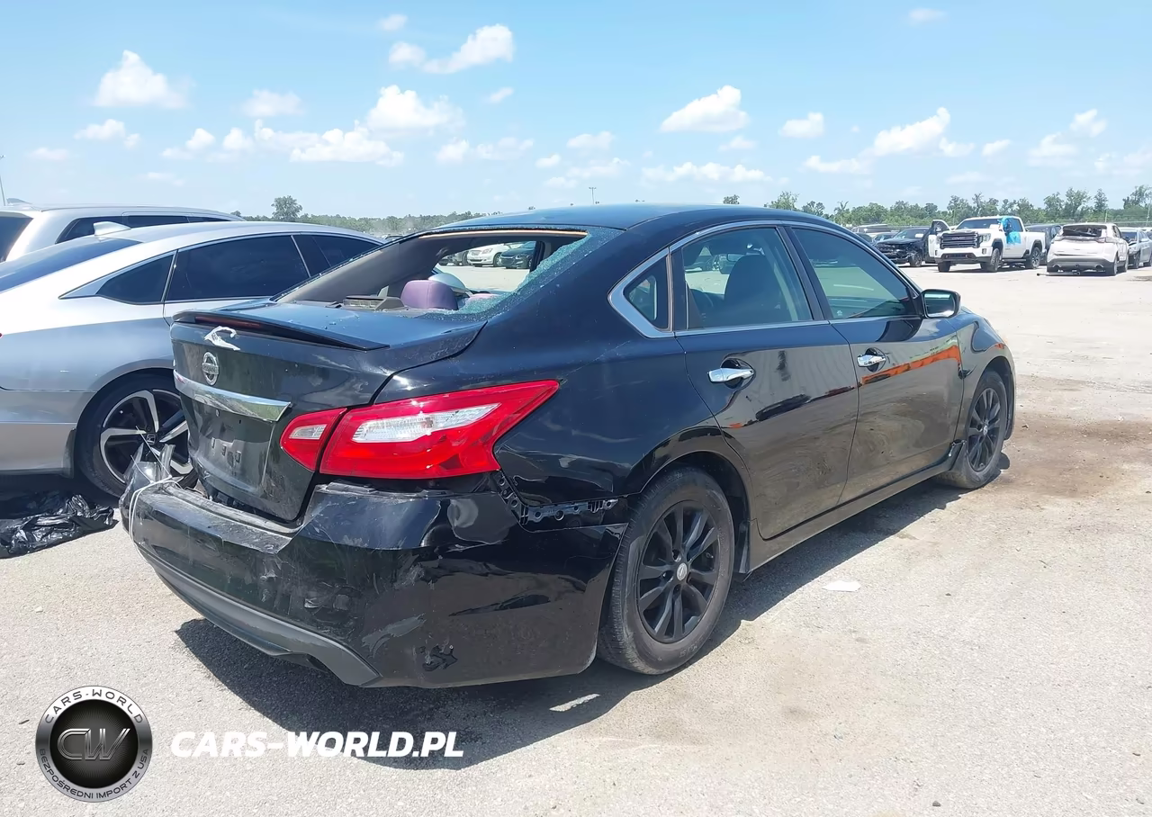 2016 Nissan Altima 2.5 S VIN:1N4AL3AP3GC245138 - 4