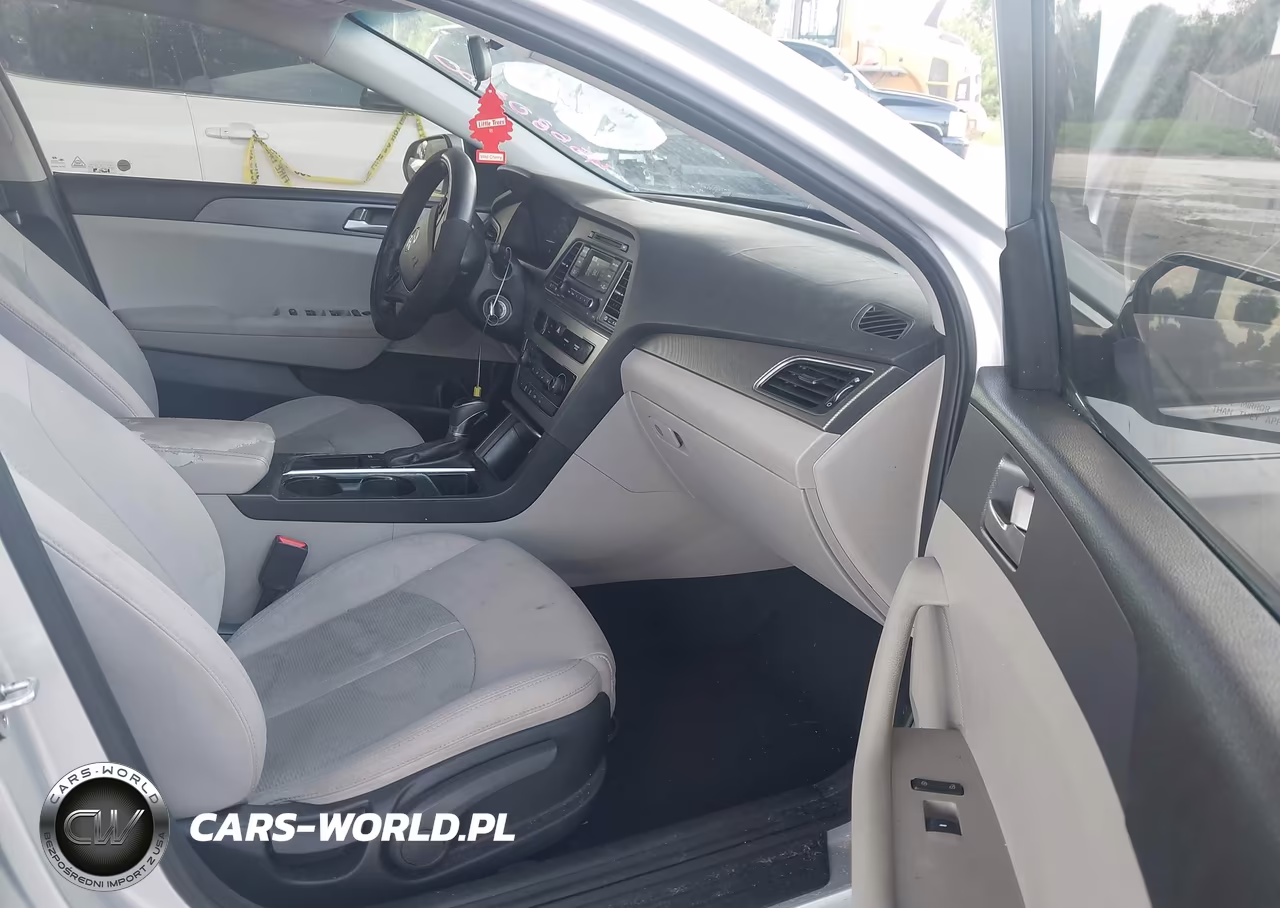 2017 Hyundai Sonata VIN:5NPE24AF1HH563955 - 5