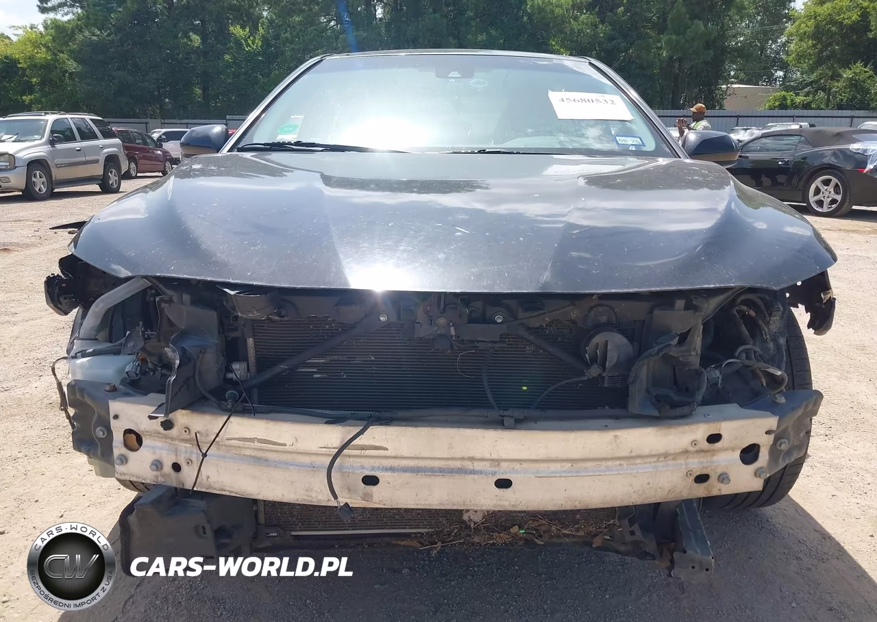 2018 Toyota Camry Le VIN:4T1B11HK2JU665604 - 6