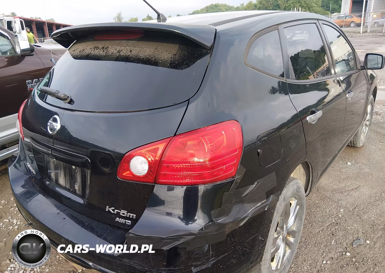 2010 Nissan Rogue S Krom Edition VIN:JN8AS5MV1AW132592 - 4
