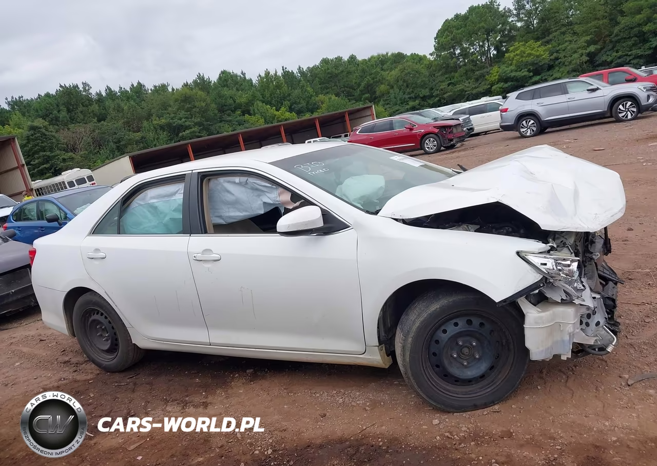 2012 Toyota Camry L VIN:4T1BF1FK3CU524015 - 13
