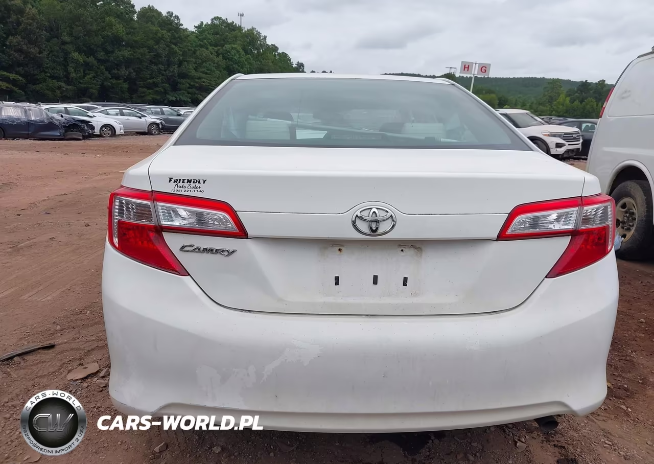 2012 Toyota Camry L VIN:4T1BF1FK3CU524015 - 16