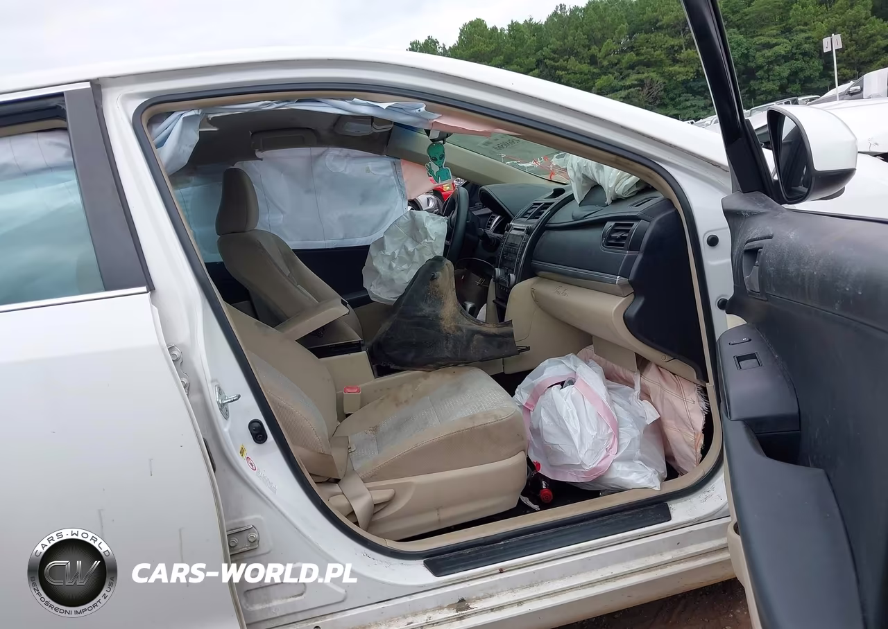 2012 Toyota Camry L VIN:4T1BF1FK3CU524015 - 5