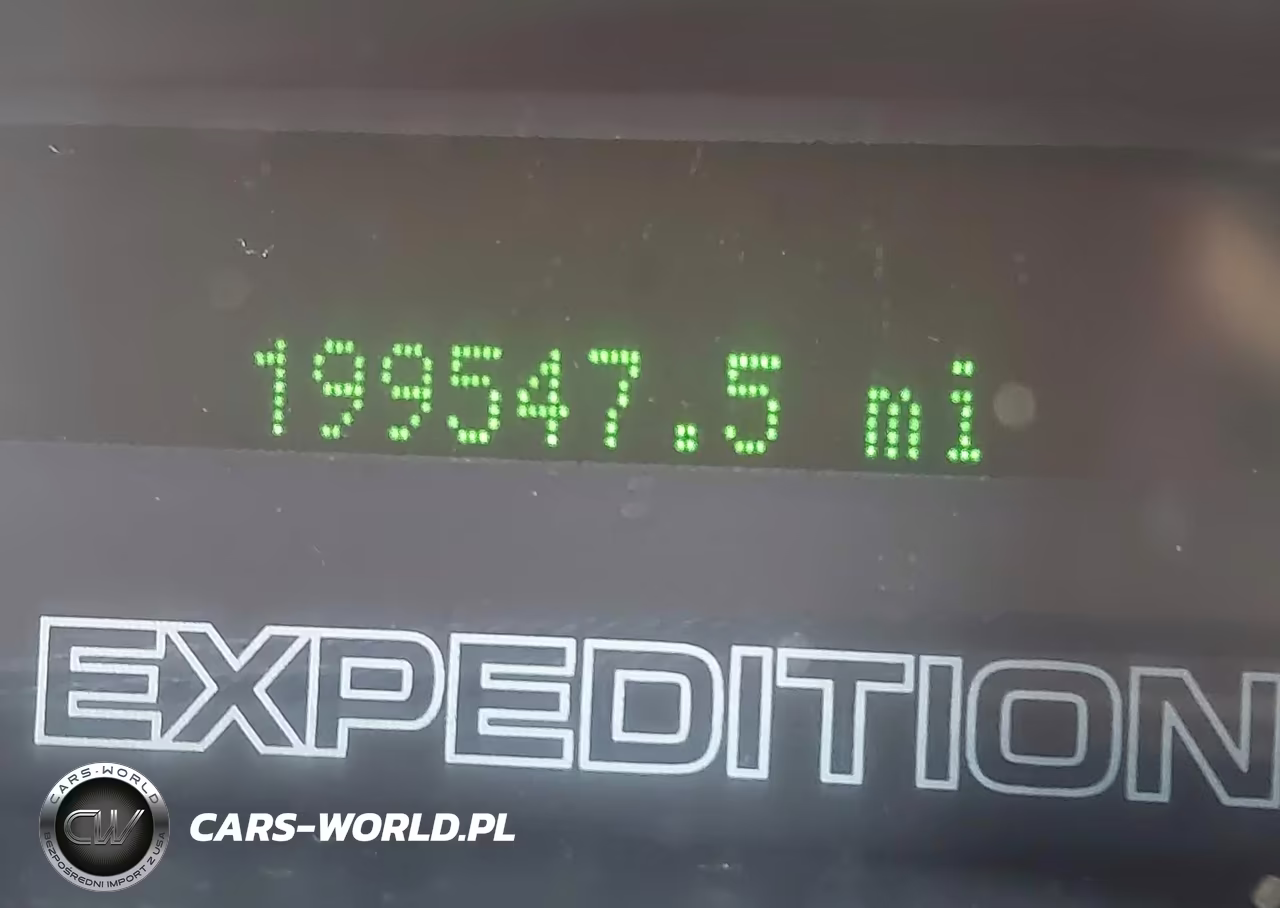 2013 Ford Expedition Xlt VIN:1FMJU1H50DEF26938 - 15