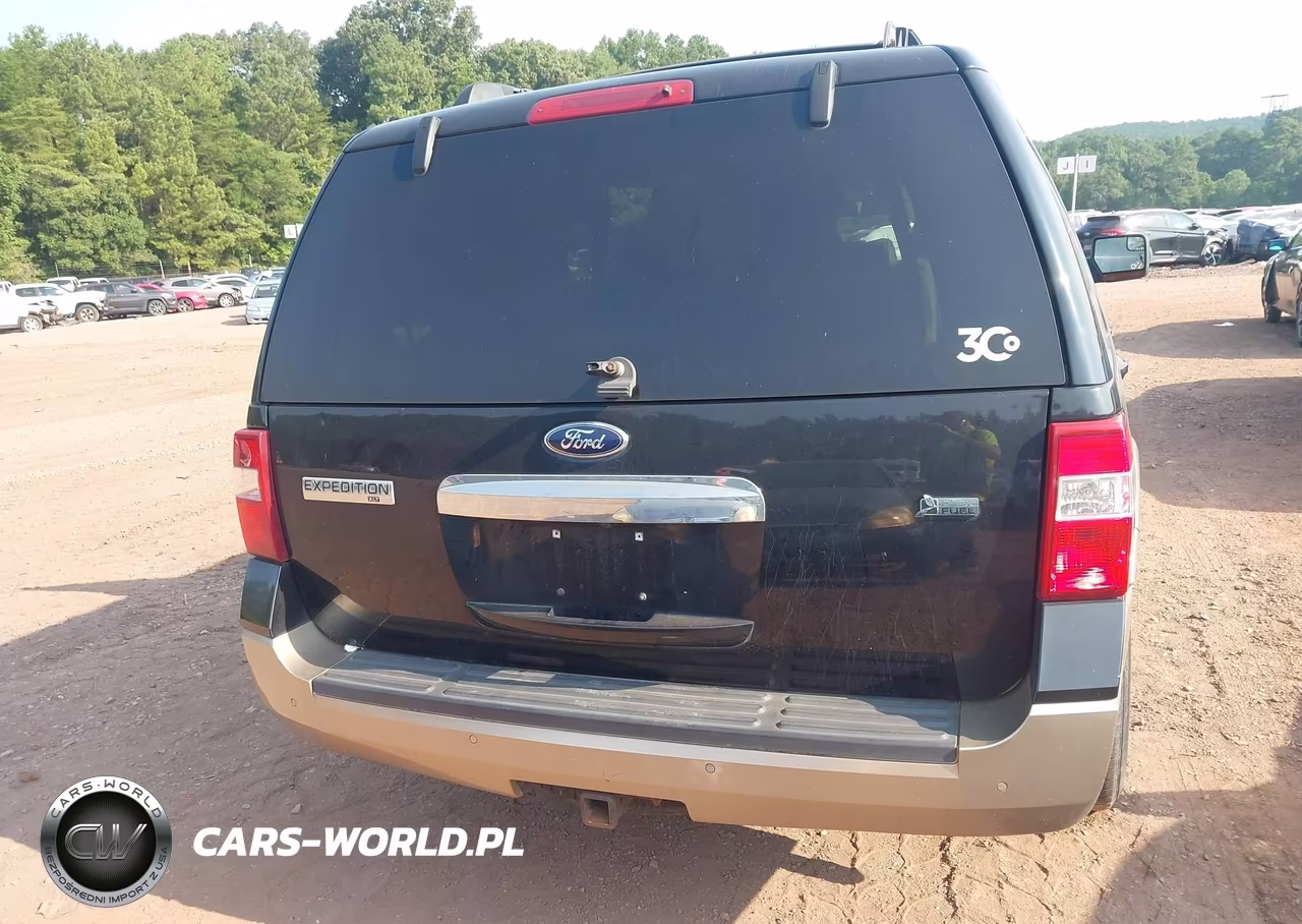 2013 Ford Expedition Xlt VIN:1FMJU1H50DEF26938 - 16