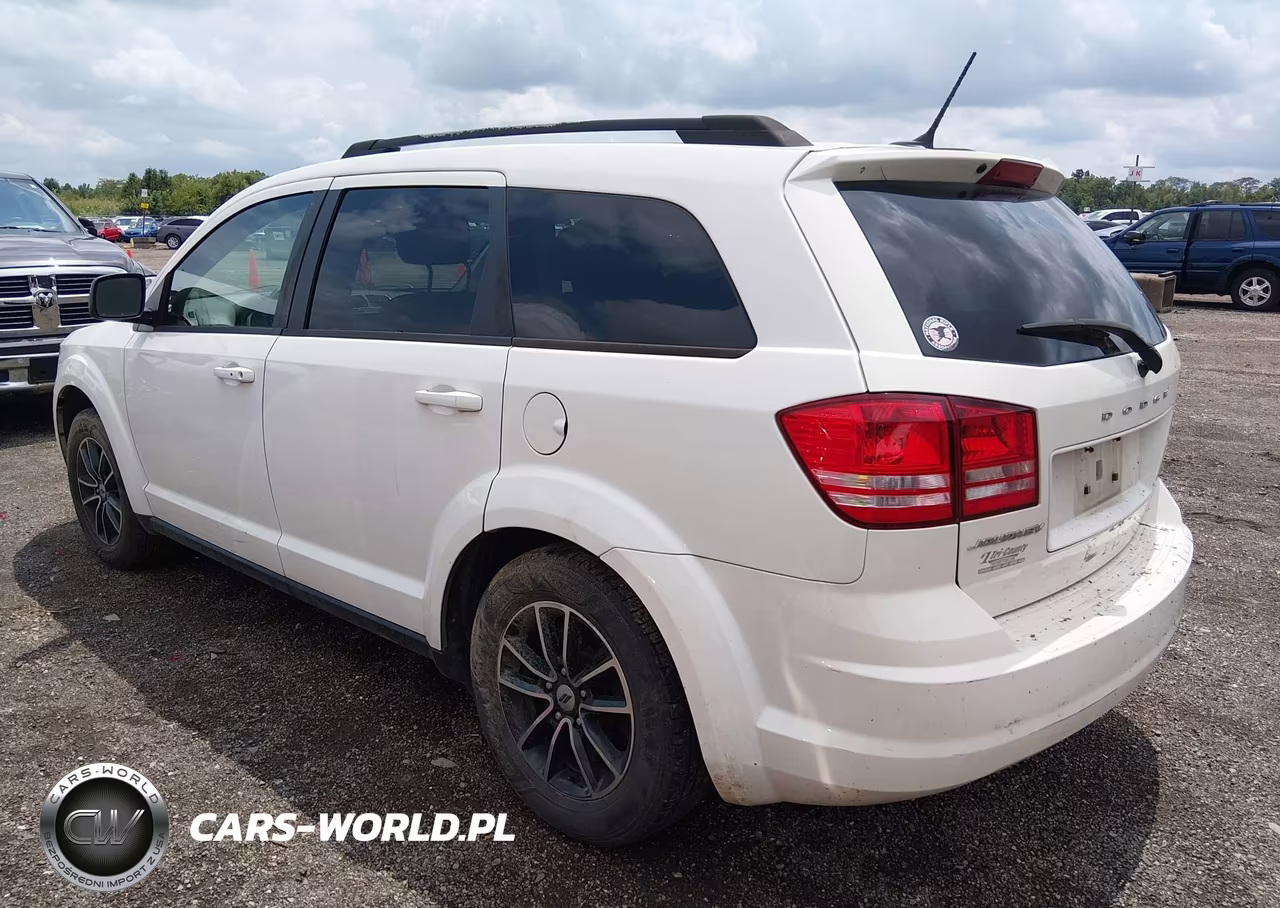 2018 Dodge Journey Se VIN:3C4PDCAB3JT382596 - 3