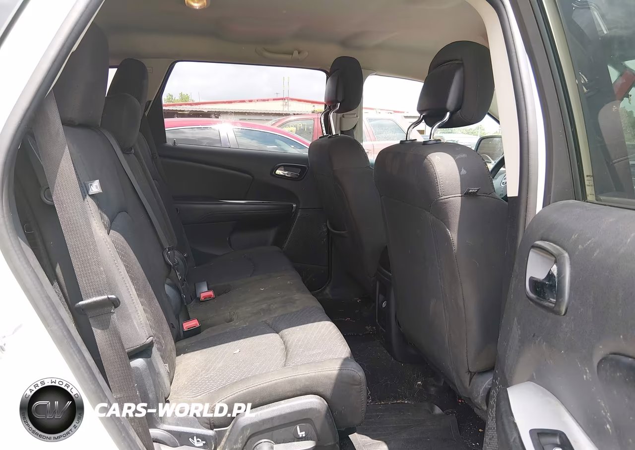 2018 Dodge Journey Se VIN:3C4PDCAB3JT382596 - 8