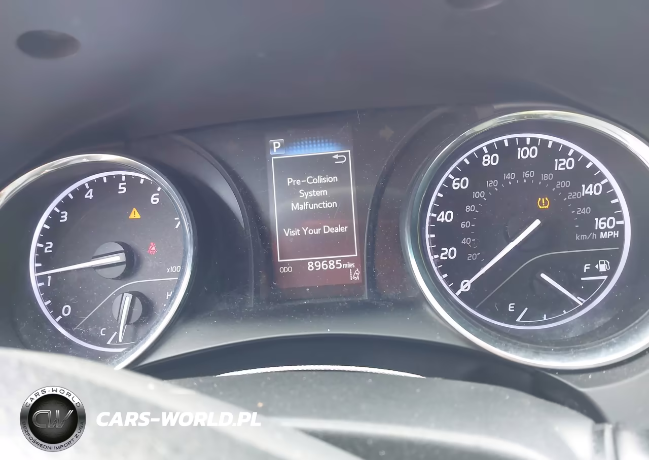 2020 Toyota Camry Le VIN:4T1C11AK3LU886730 - 7