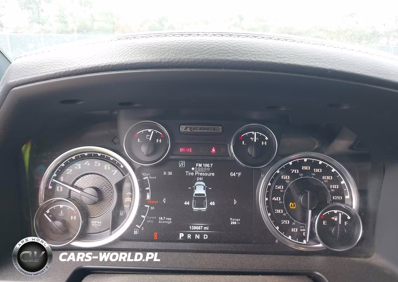 2017 Ram 1500 Rebel 4X4 5'7 Box VIN:1C6RR7YT6HS810325 - 7