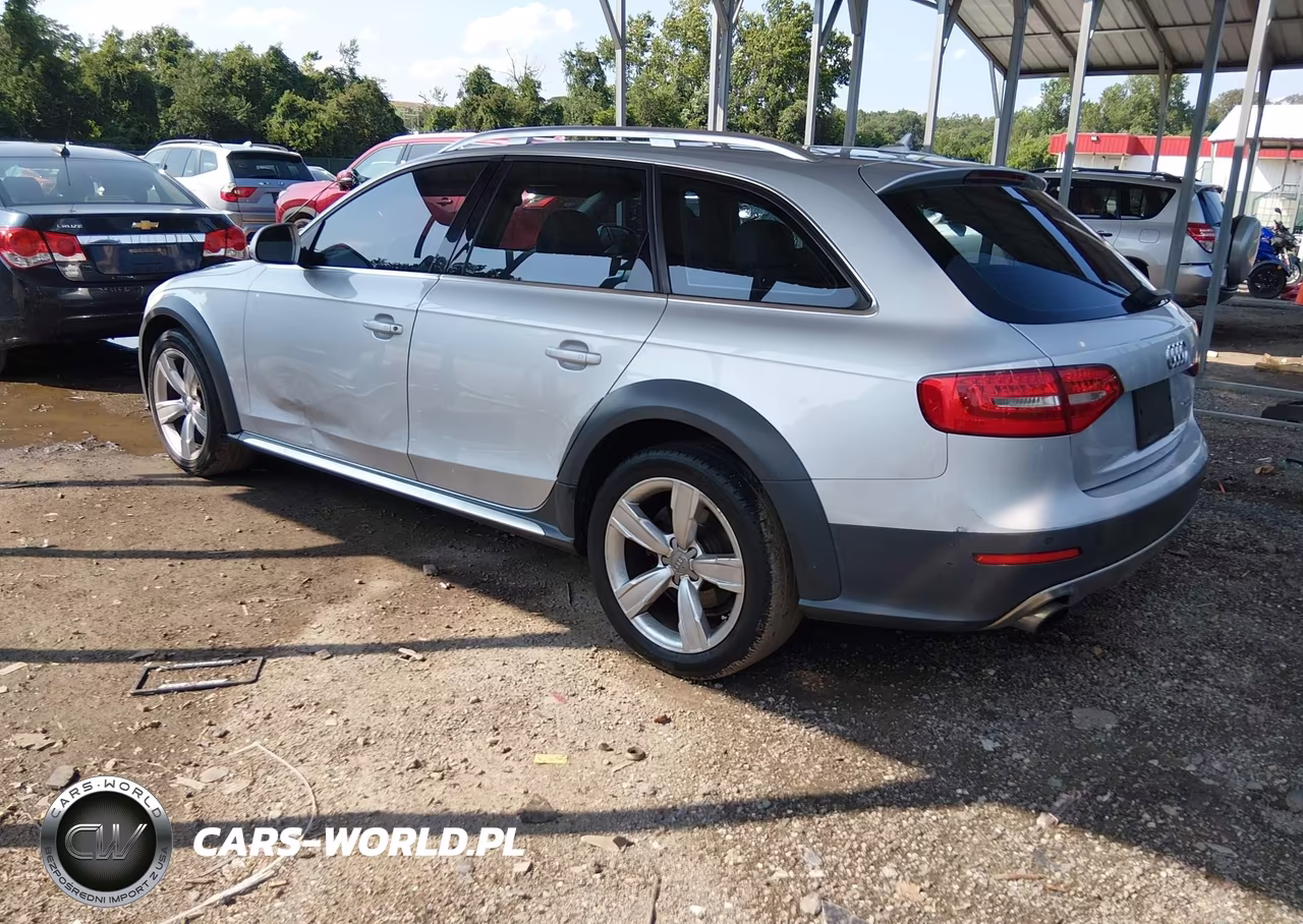 2013 Audi Allroad 2.0T Premium Plus VIN:WA1UFAFL4DA245451 - 3