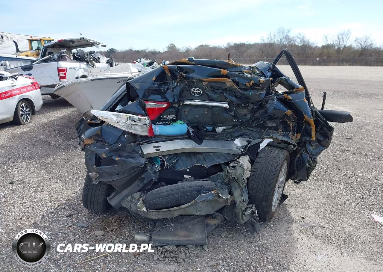 2016 Toyota Camry Xle VIN:4T1BF1FKXGU534062 - 15