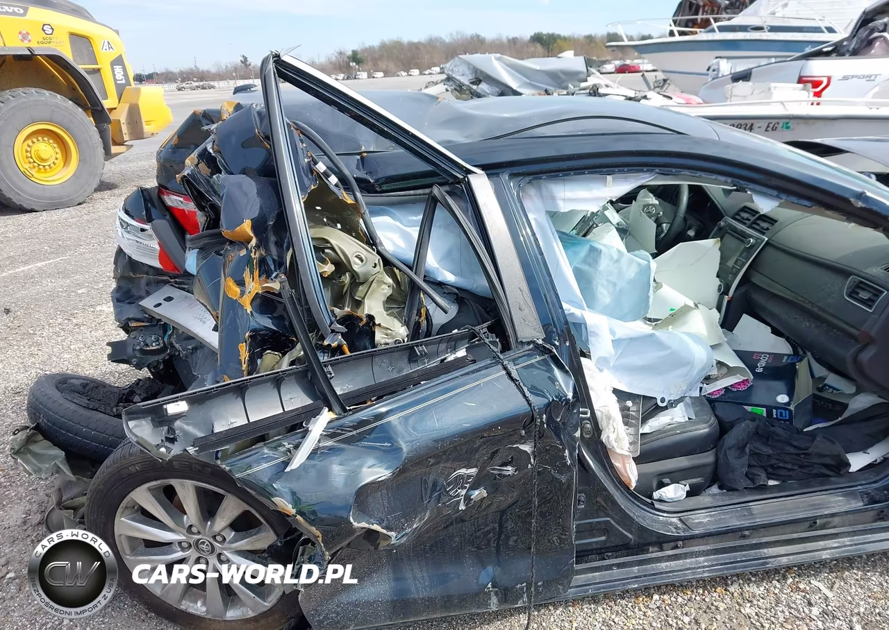 2016 Toyota Camry Xle VIN:4T1BF1FKXGU534062 - 16