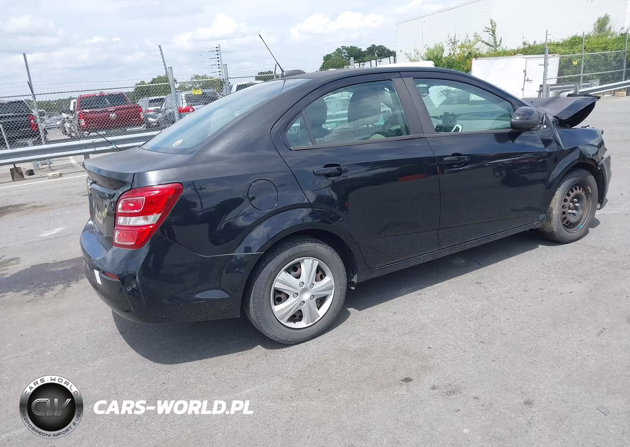 2017 Chevrolet Sonic Ls Auto VIN:1G1JB5SH6H4152487 - 4
