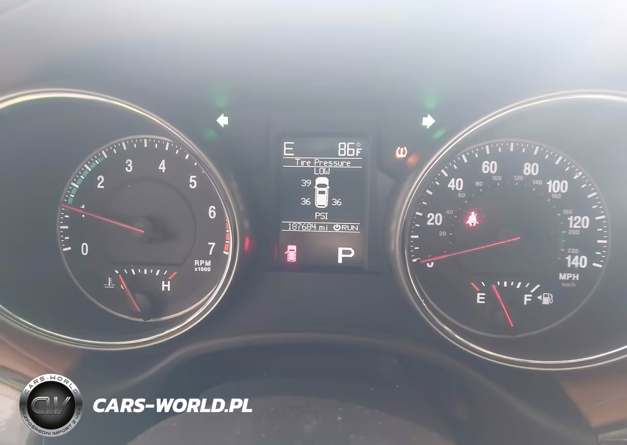2012 Jeep Grand Cherokee Overland VIN:1C4RJFCT2CC191923 - 7