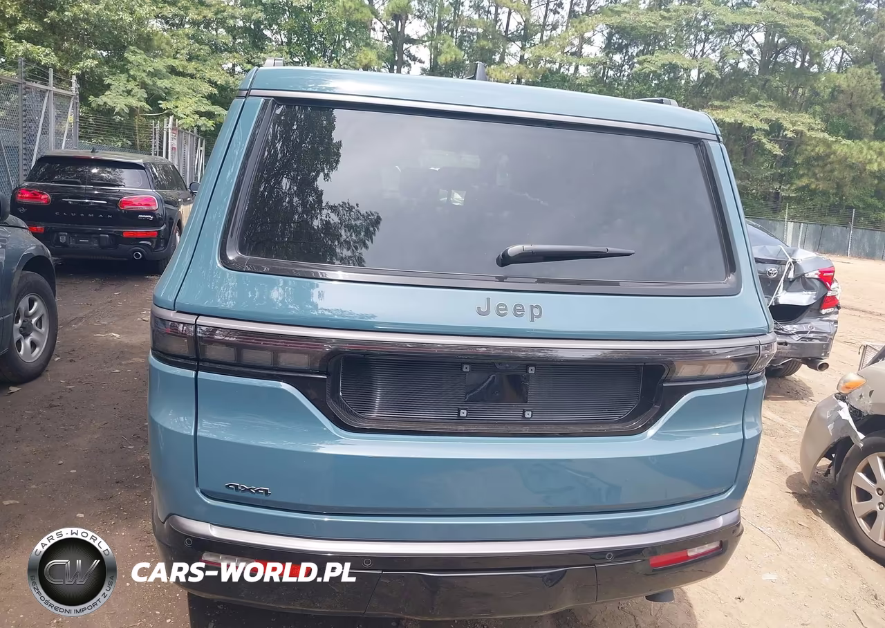 2026 Jeep Grand Wagoneer Limited Altitude 4X4 VIN:1C4SJVBP6TS170224 - 16