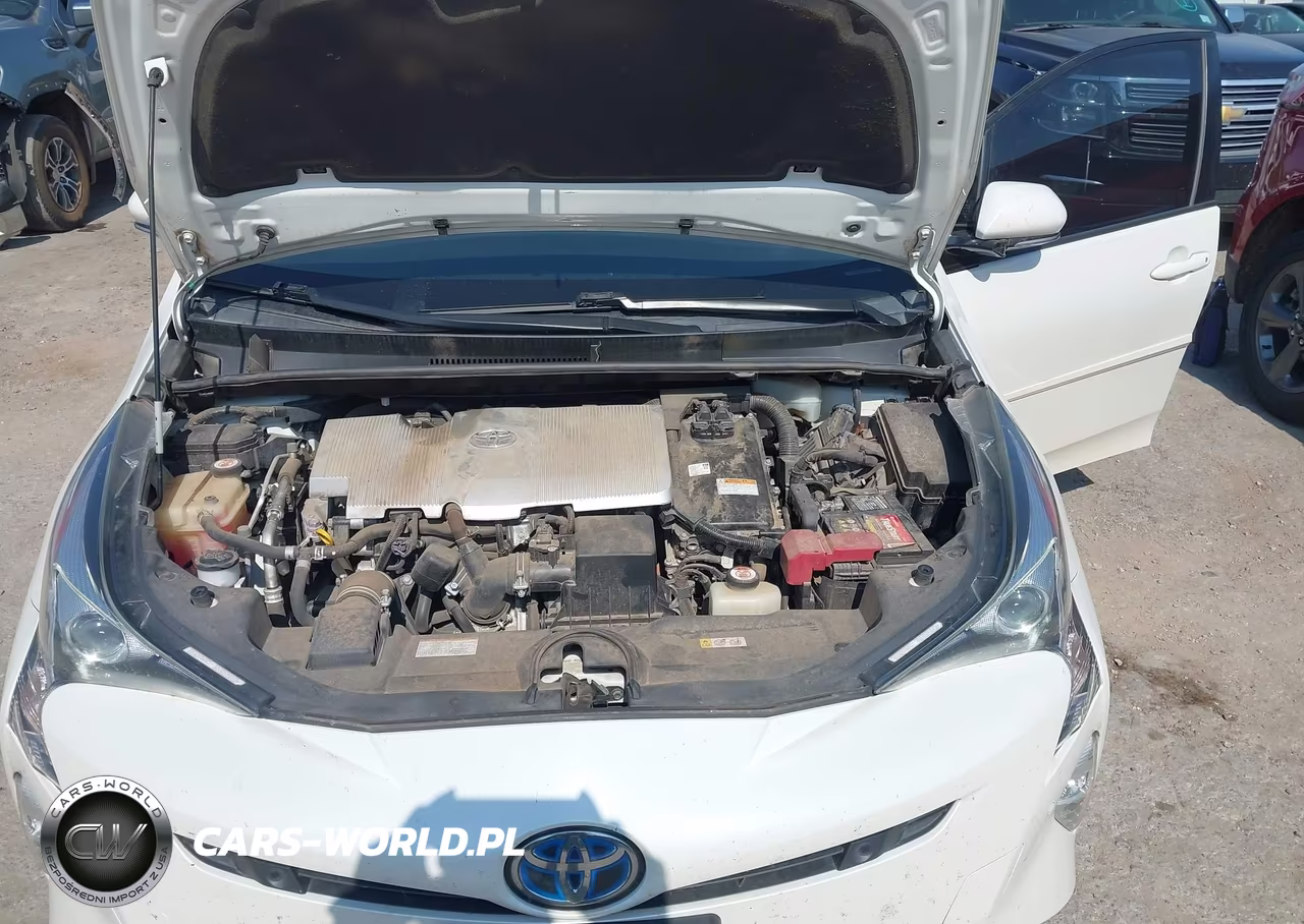 2017 Toyota Prius Four Touring VIN:JTDKARFU2H3042880 - 10