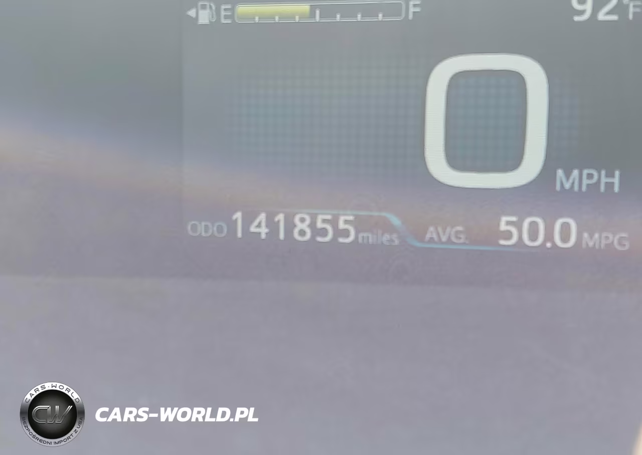 2017 Toyota Prius Four Touring VIN:JTDKARFU2H3042880 - 16