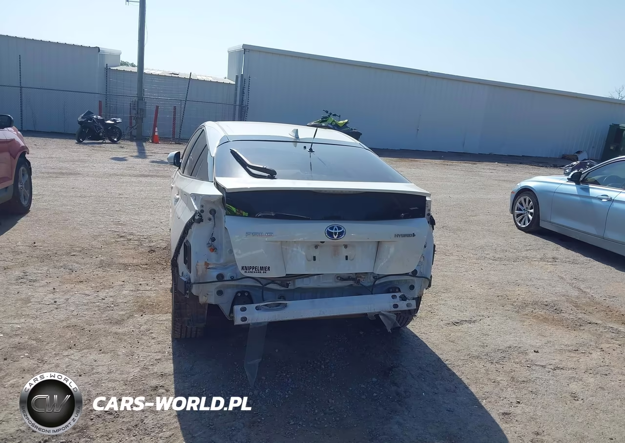 2017 Toyota Prius Four Touring VIN:JTDKARFU2H3042880 - 17