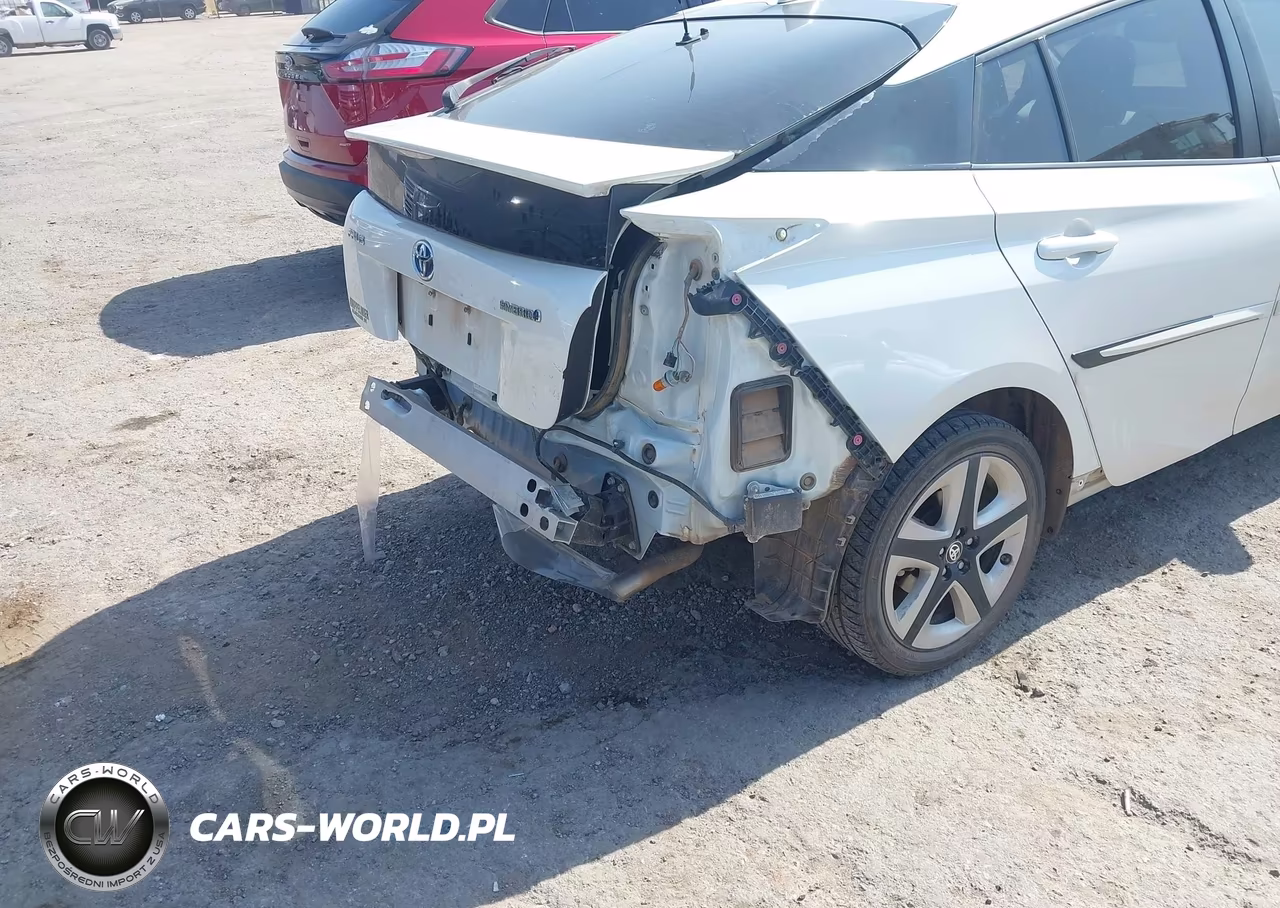 2017 Toyota Prius Four Touring VIN:JTDKARFU2H3042880 - 18