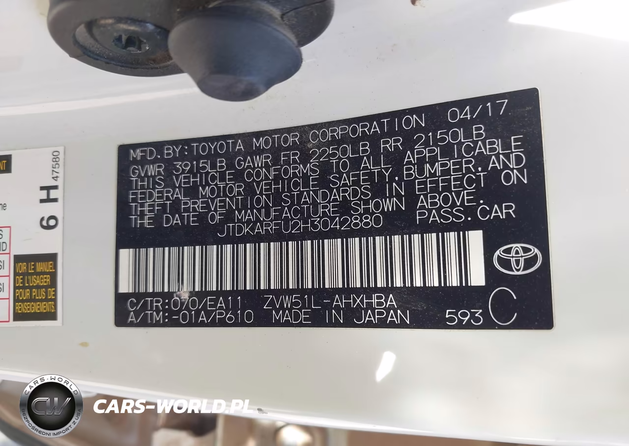 2017 Toyota Prius Four Touring VIN:JTDKARFU2H3042880 - 9