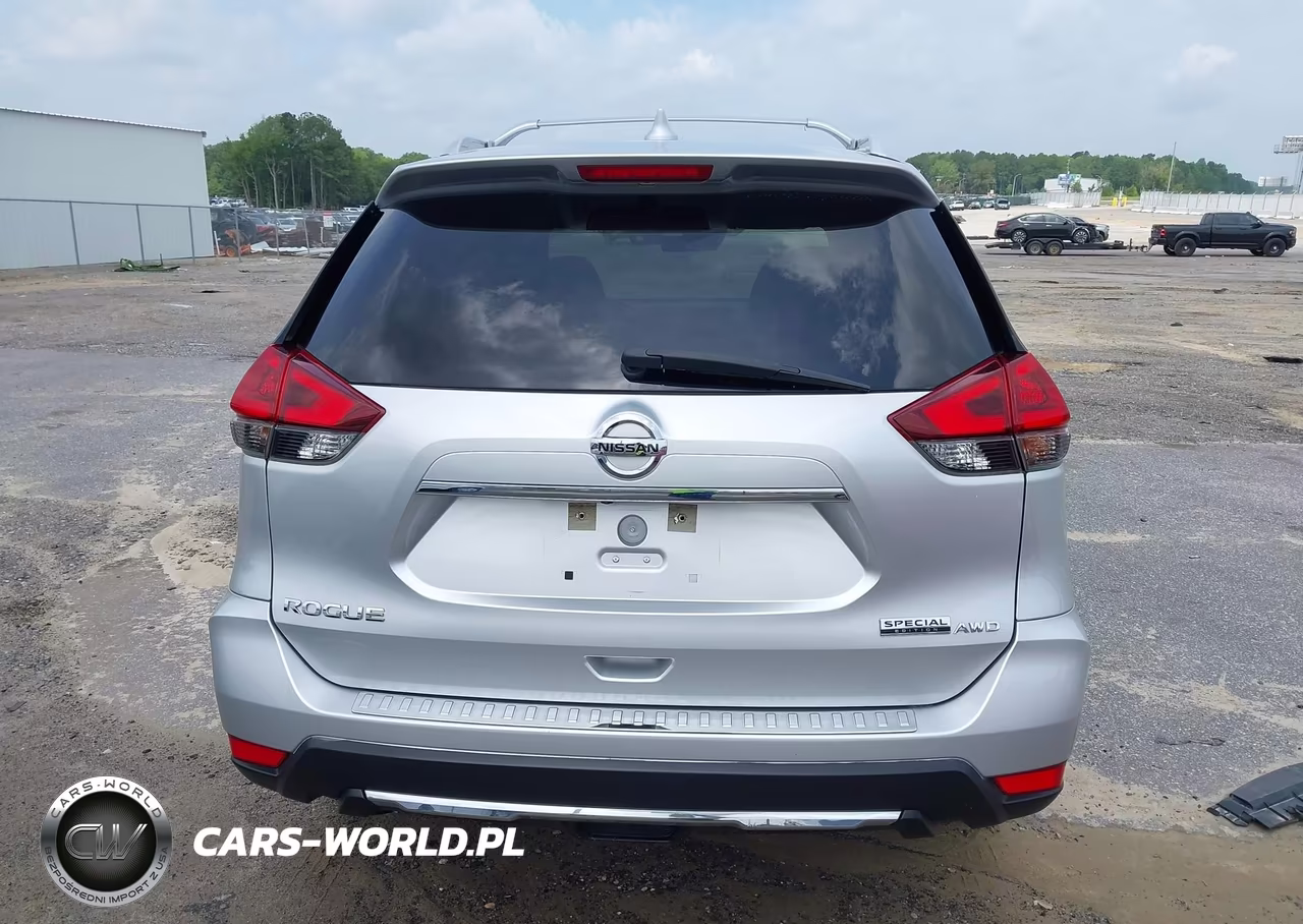 2019 Nissan Rogue S VIN:KNMAT2MV7KP504388 - 17