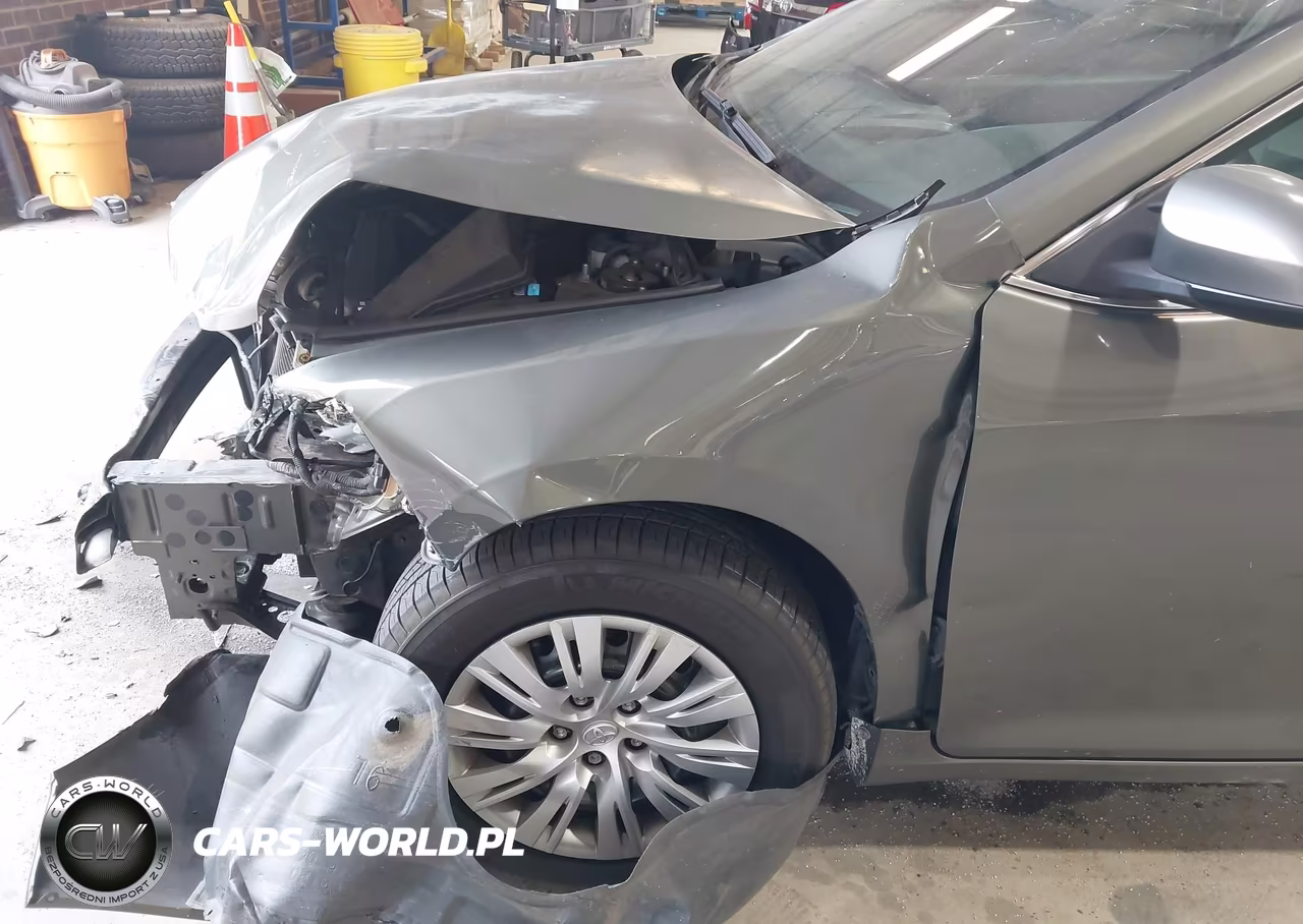 2012 Toyota Camry L VIN:4T1BF1FKXCU627108 - 6