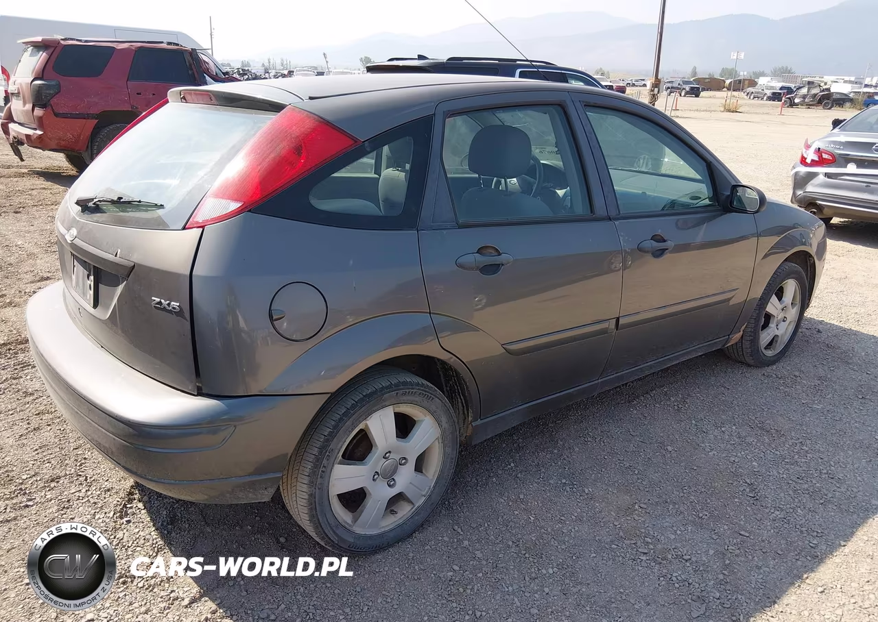 2006 Ford Focus Zx5 VIN:1FAFP37NX6W192225 - 4