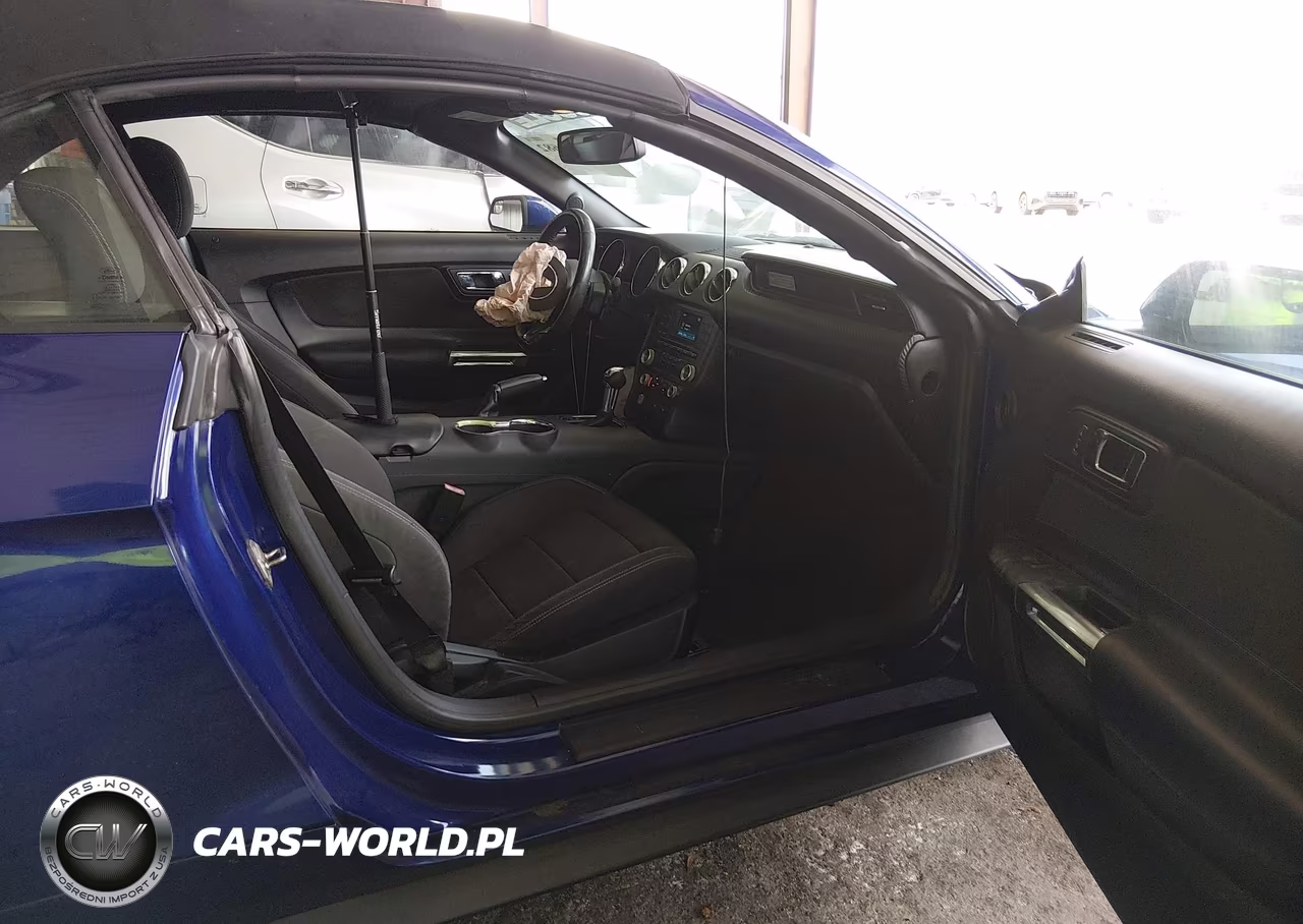 2016 Ford Mustang V6 VIN:1FATP8EM0G5280038 - 5