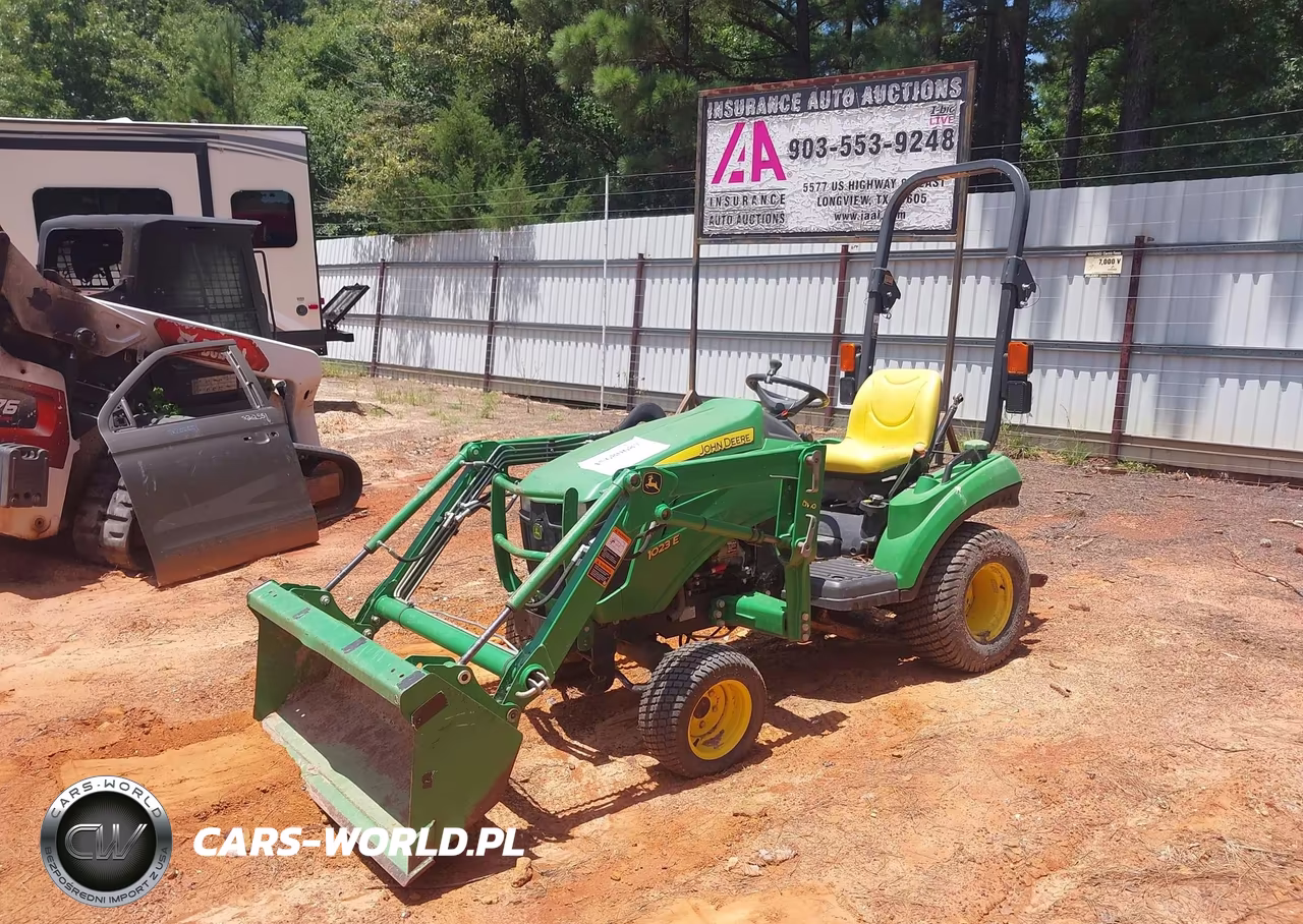 2016 John Deere Riding Tractor VIN:1P0D120XLGX009243 - 2