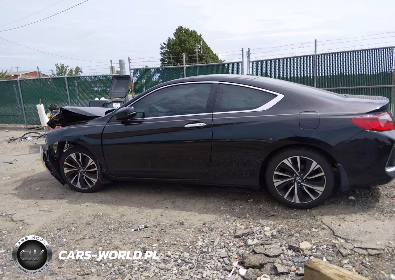 2017 Honda Accord Ex VIN:1HGCT1B7XHA010126 - 14