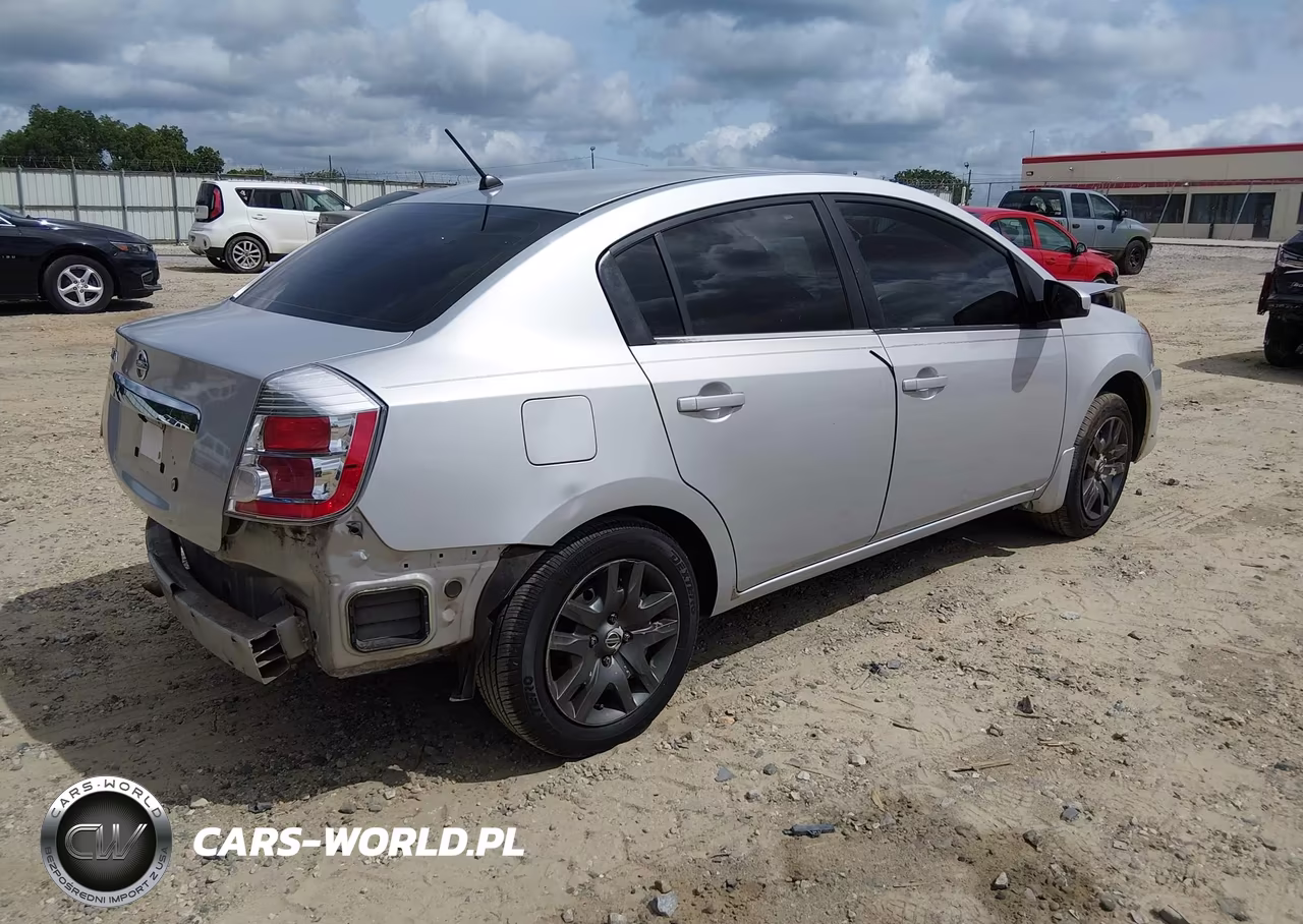 2010 Nissan Sentra 2.0 VIN:3N1AB6AP0AL623011 - 4