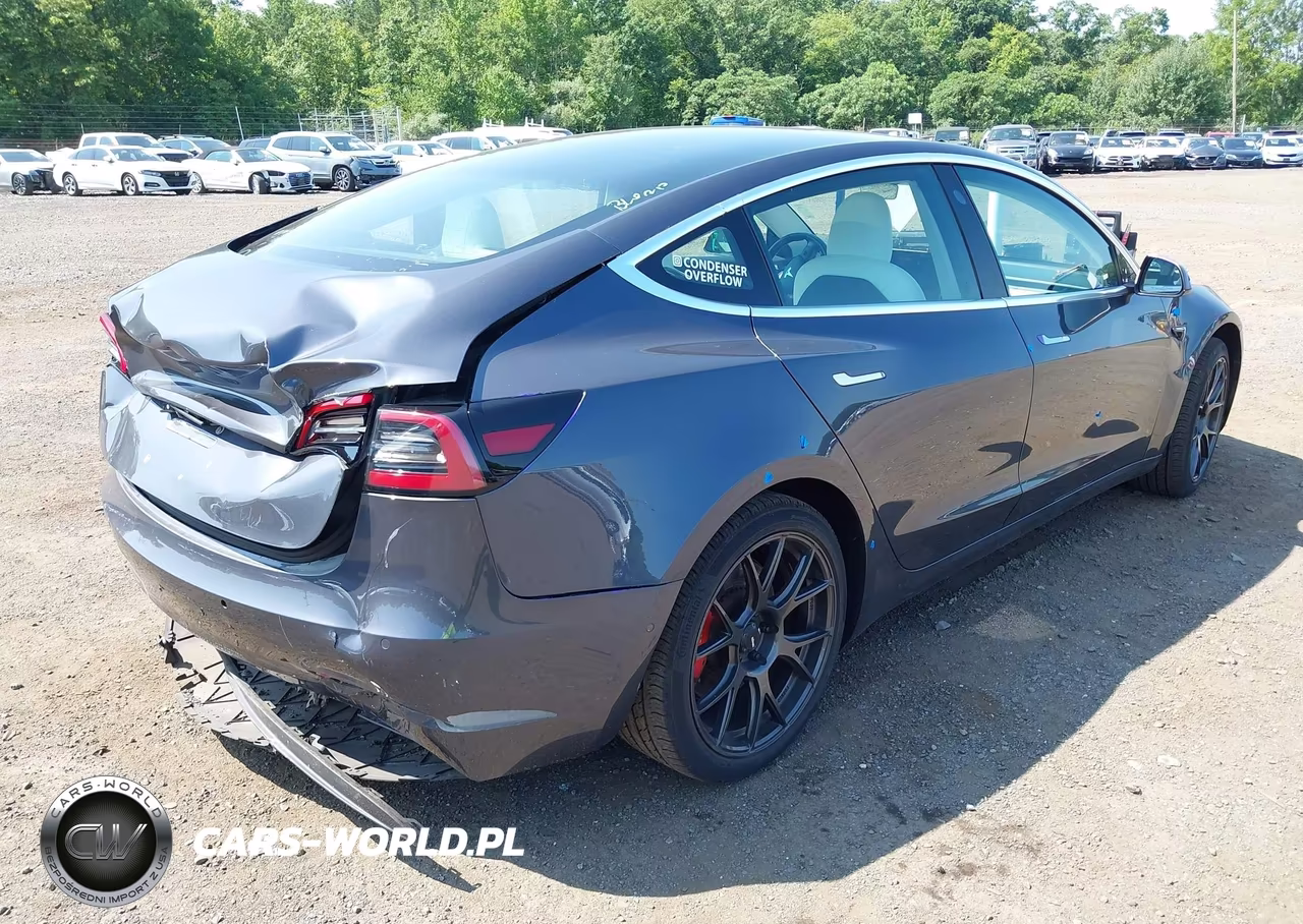 2018 Tesla Model 3 Long Range-Performance VIN:5YJ3E1EB7JF079930 - 4