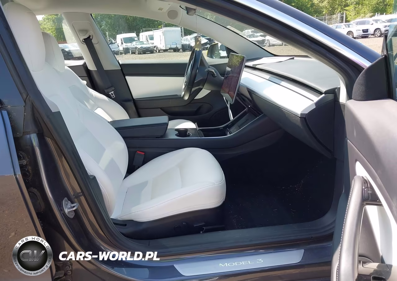 2018 Tesla Model 3 Long Range-Performance VIN:5YJ3E1EB7JF079930 - 5