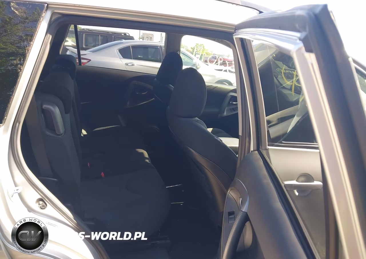 2011 Toyota Rav4 Sport VIN:JTMWF4DV3B5037930 - 8