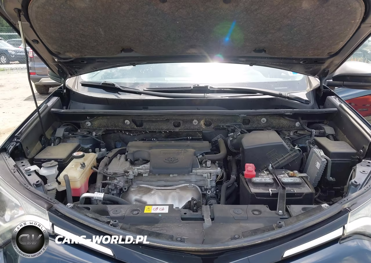 2018 Toyota Rav4 Le VIN:JTMBFREV0JD224685 - 10