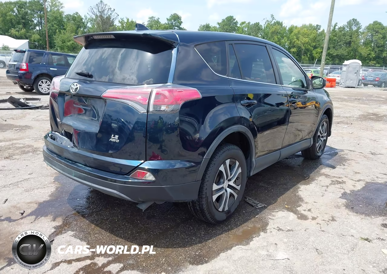 2018 Toyota Rav4 Le VIN:JTMBFREV0JD224685 - 4