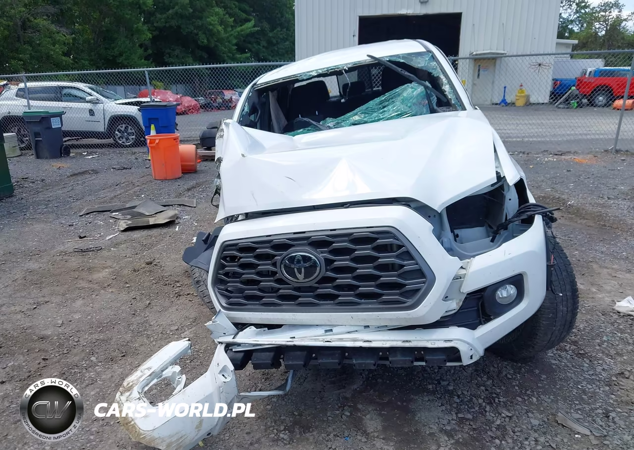 2023 Toyota Tacoma Trd Off Road VIN:3TMCZ5ANXPM552543 - 6