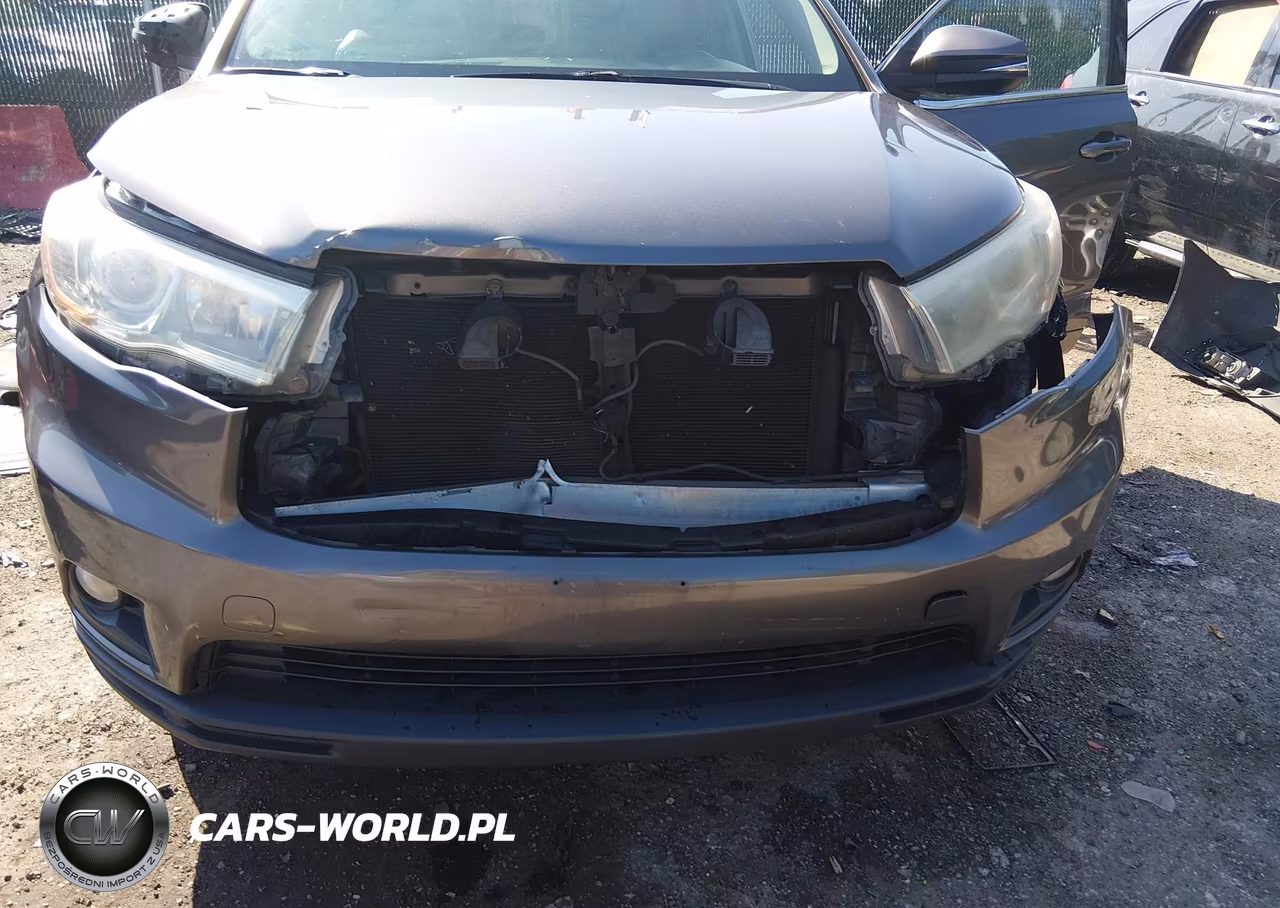 2016 Toyota Highlander Le Plus V6 VIN:5TDBKRFH8GS298003 - 6