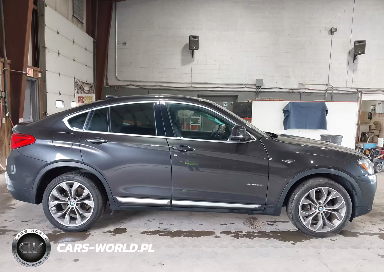 2018 BMW X4 xDrive28I VIN:5UXXW3C59J0T81305 - 14
