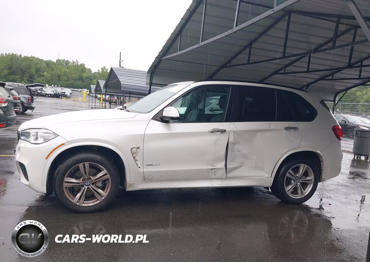 2017 BMW X5 xDrive35I VIN:5UXKR0C36H0V79333 - 14