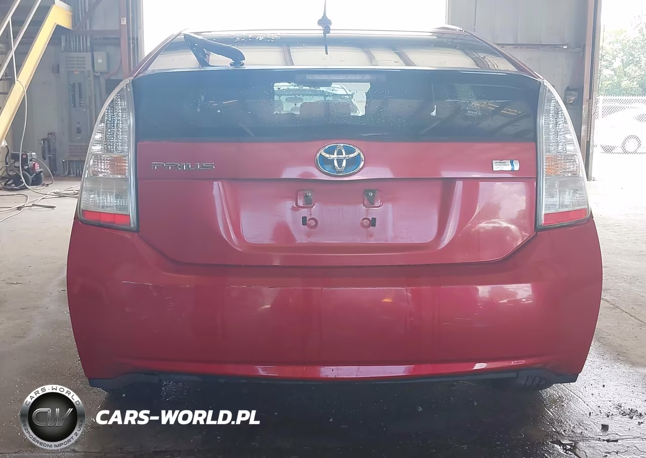 2011 Toyota Prius Two VIN:JTDKN3DU8B5373494 - 16