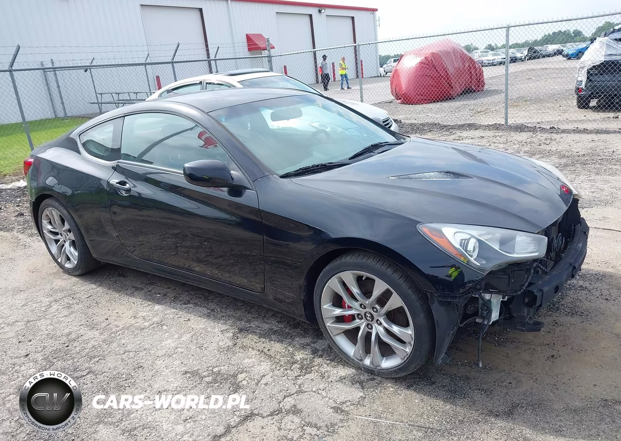 2013 Hyundai Genesis 3.8 R-Spec VIN:KMHHU6KJ8DU096230 - 14