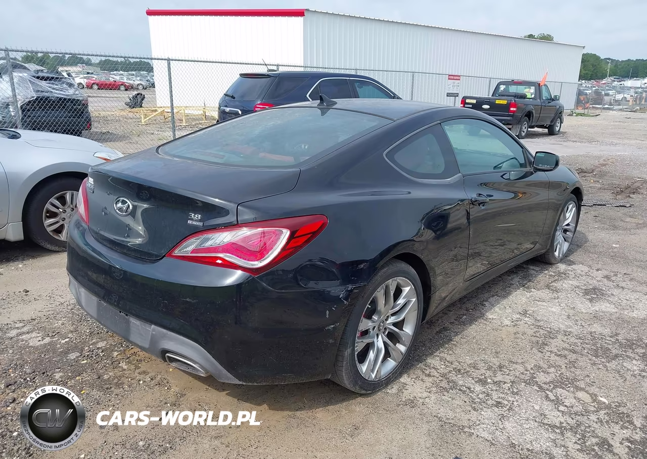 2013 Hyundai Genesis 3.8 R-Spec VIN:KMHHU6KJ8DU096230 - 4