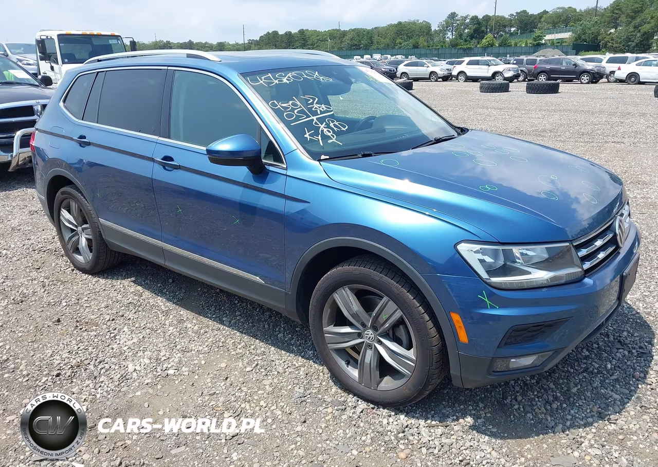 2020 Volkswagen Tiguan 2.0T Se-2.0T Se R-Line Black-2.0T Sel – zdjęcie 1 z 17