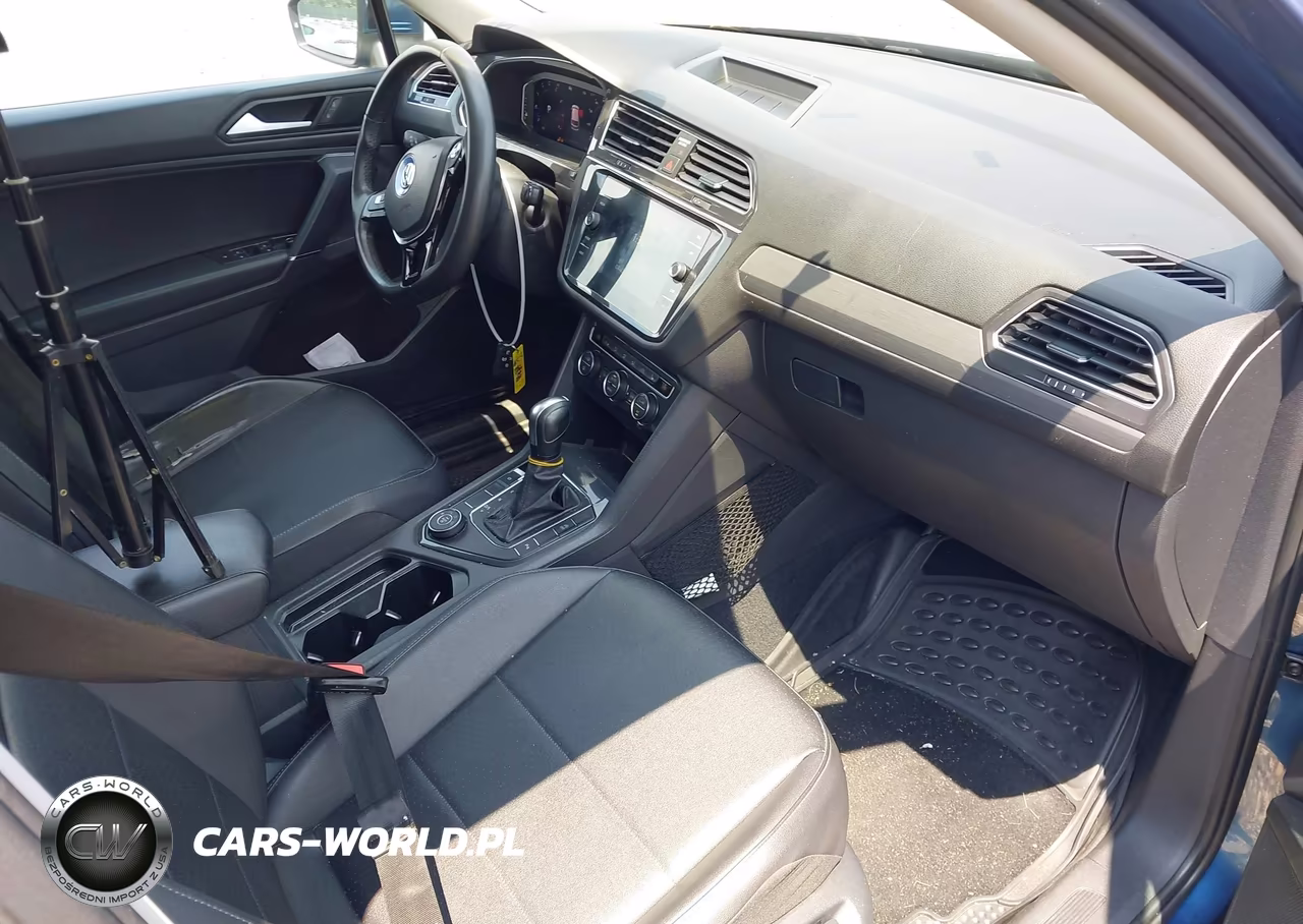2020 Volkswagen Tiguan 2.0T Se-2.0T Se R-Line Black-2.0T Sel VIN:3VV2B7AX4LM137341 - 5